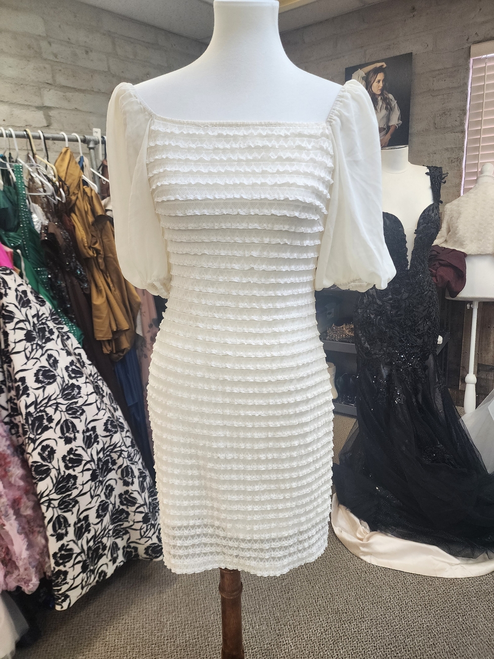 Lulu's White Textured Puff-Sleeve Mini Dress